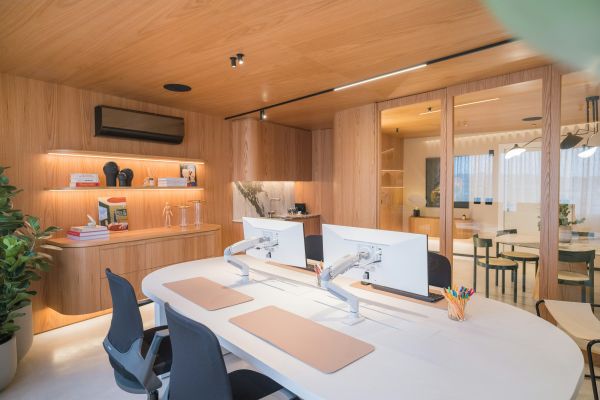 How Can I Create a Productive Home Office Environment in the UK?