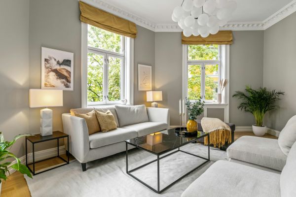 How Can You Revamp Your UK Home Décor with Budget-Friendly Ideas?